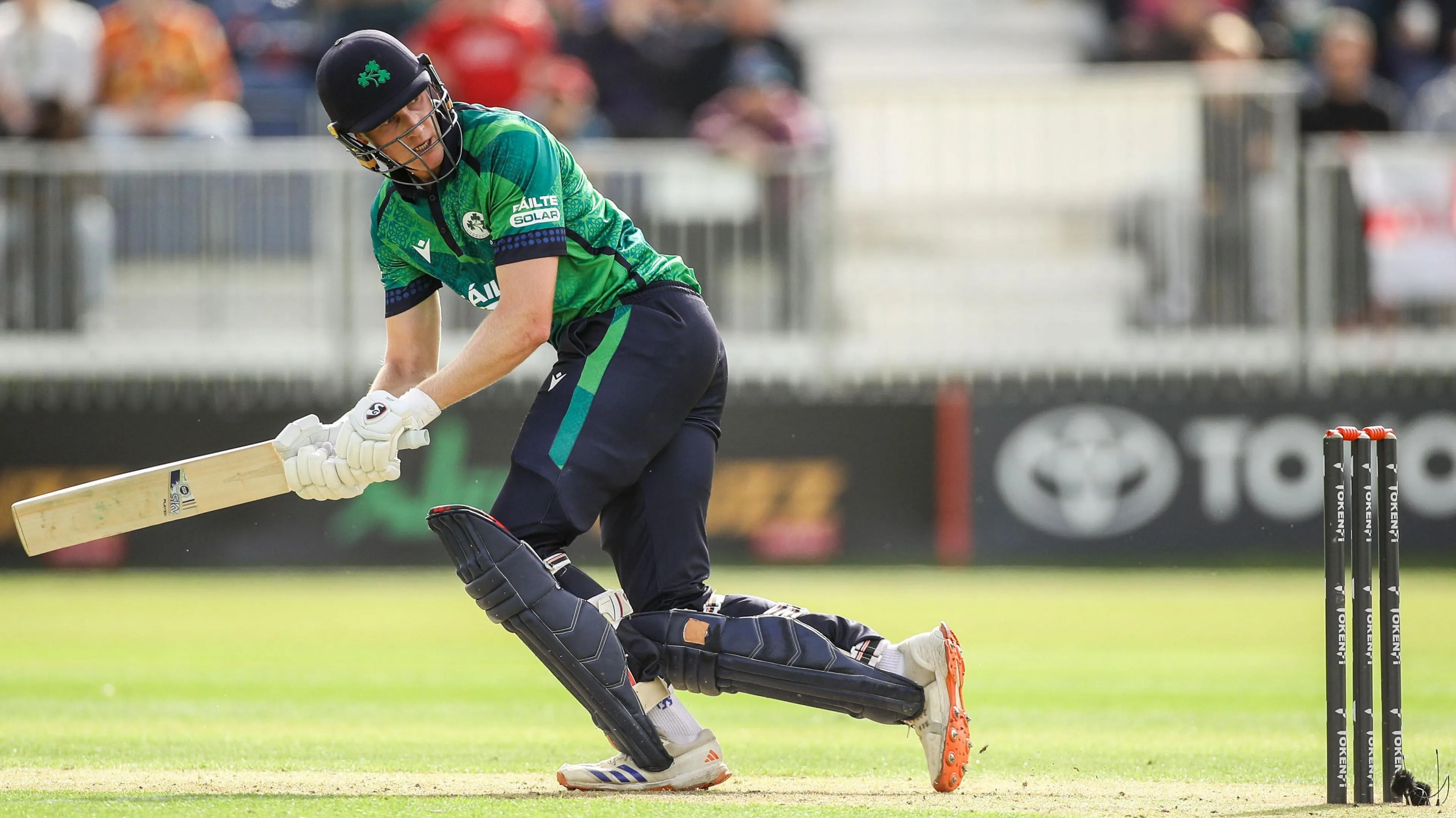 Salt Leads the English Team to Historic T20 Victory Against the Irish Side