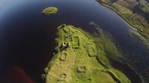 Long-Lost Royal Fortress Discovered on Scottish Isle
