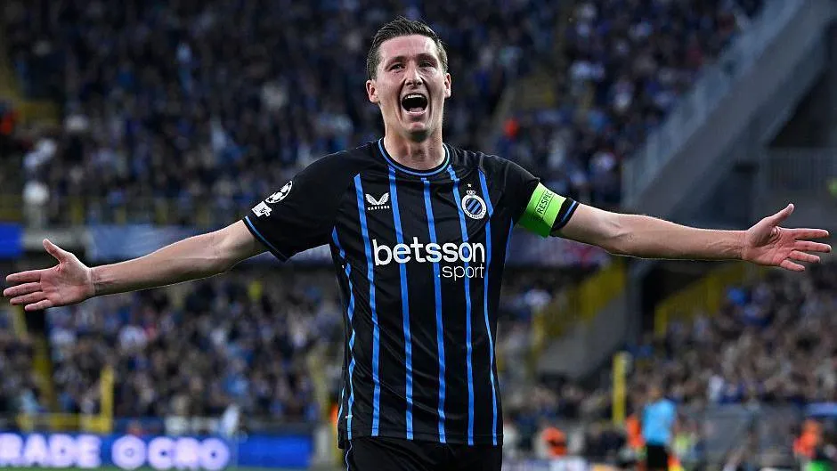 De Blauw-Zwart Overwhelm the French outfit Four Goals to One in European Group Stage Debut